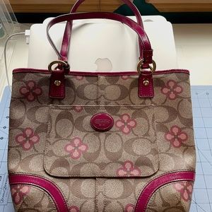 Vintage Coach "Peyton" Signature Clover Tote- Pink&Khaki -EUC